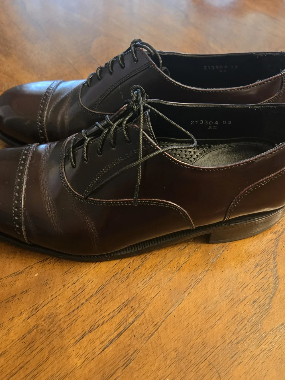 Florsheim Men's Burgundy Cap-Toe Oxfords